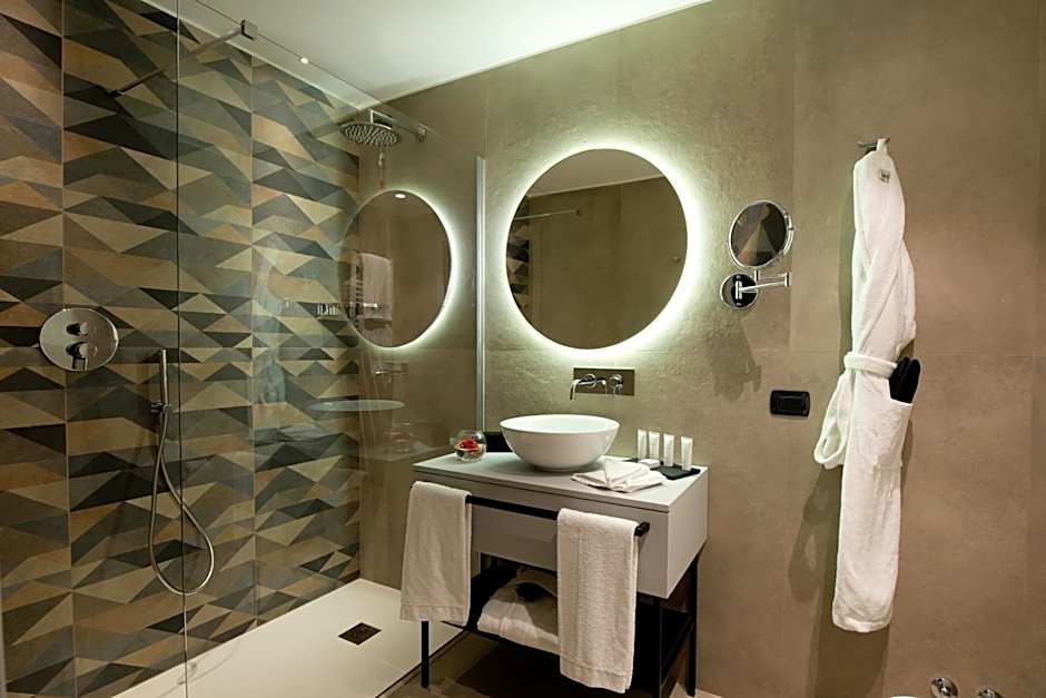 Duomo Hotel & Apartments