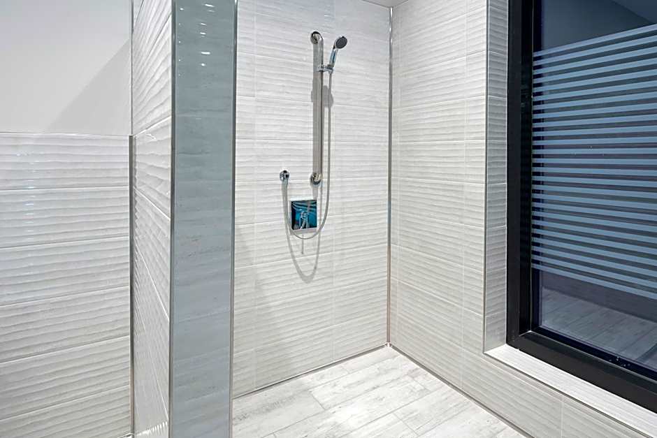 Holiday Inn Express Boston Logan Airport - Revere By IHG