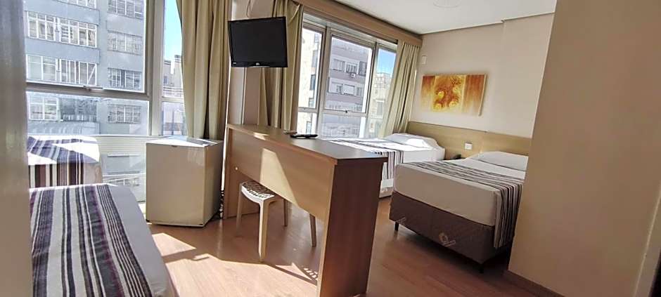 Hotel Dan Inn Express Porto Alegre - Próximo ao Complexo Santa Casa e Araújo Viana
