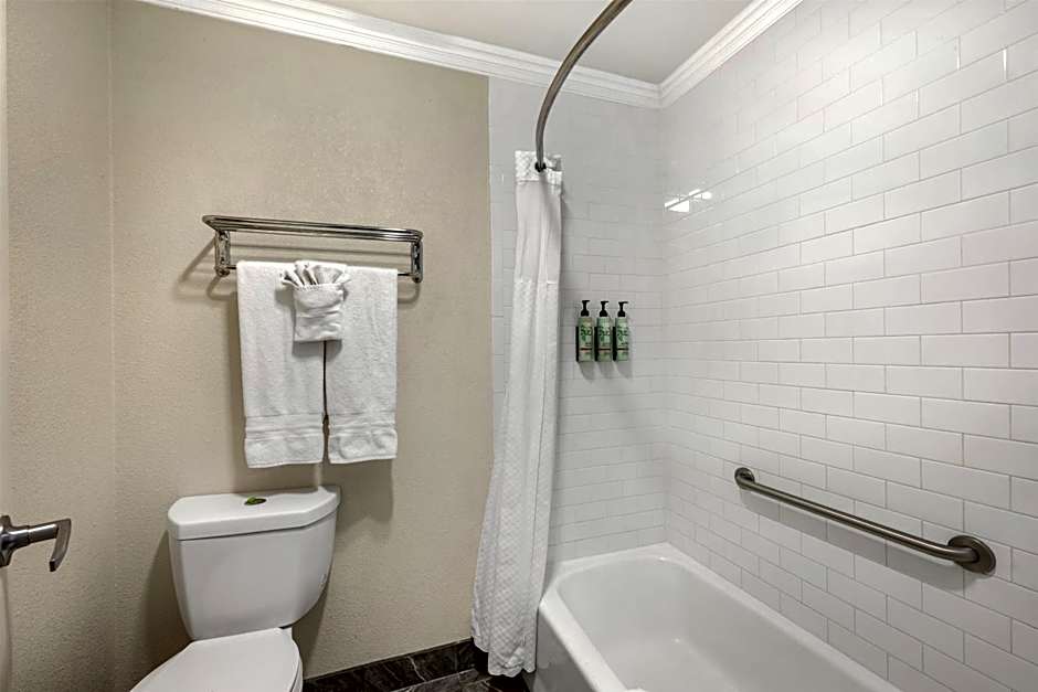 Best Western Airport Albuquerque Innsuites Hotel & Suites