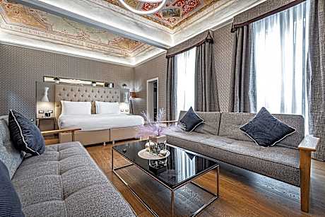 Presidential Double Suite