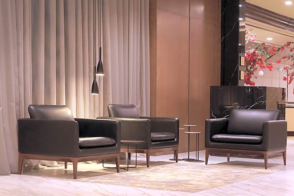 MS Milenium Monterrey, Curio Collection by Hilton