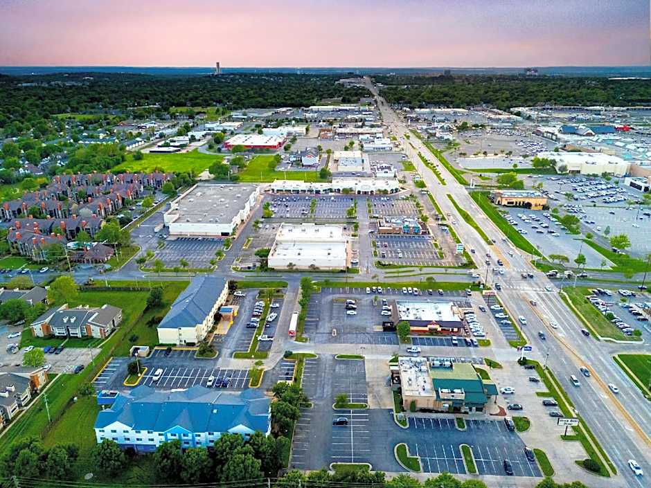 Comfort Inn South Tulsa - Woodland Hills