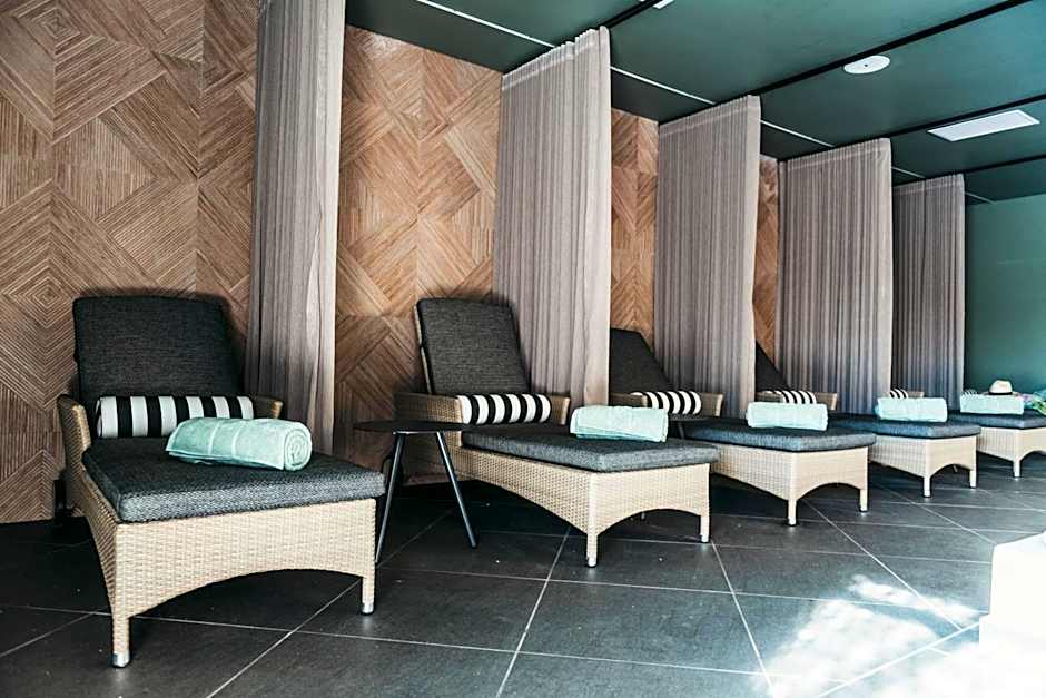 The Feather Hill Boutique Hotel