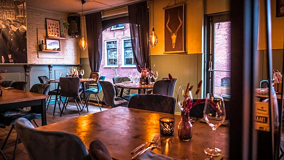 Hotel Café Restaurant 't Raedhûs