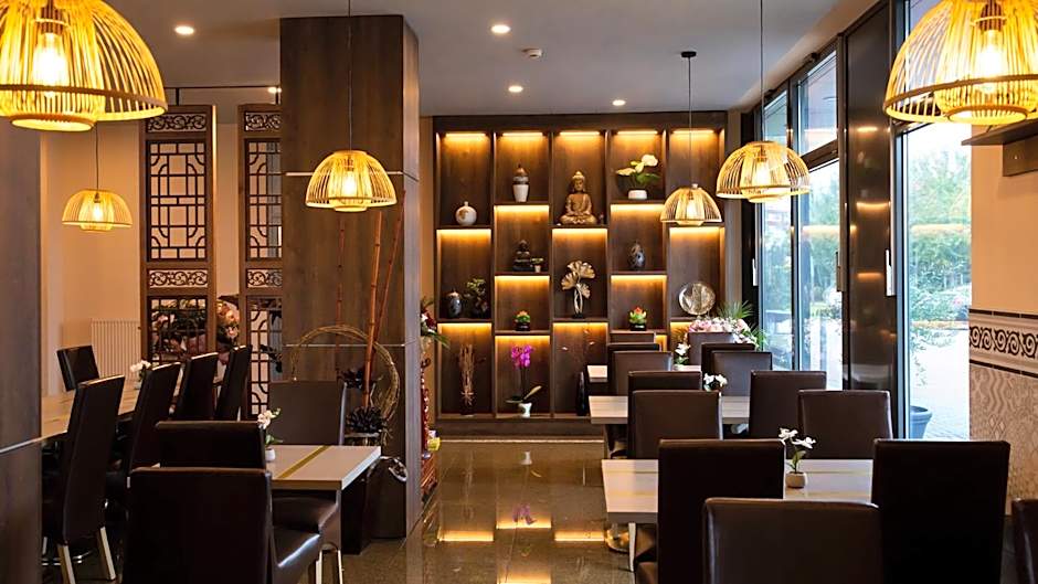 Lifestyle Hotel