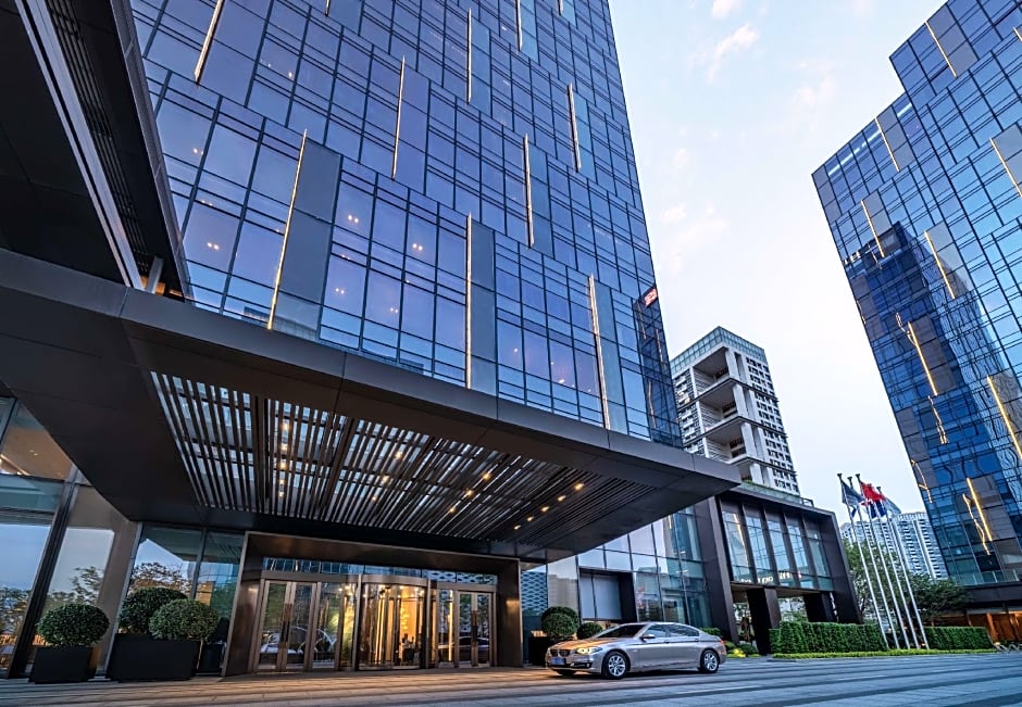 Hilton Shenzhen World Exhibition & Convention Center （Qianhai Snow World）