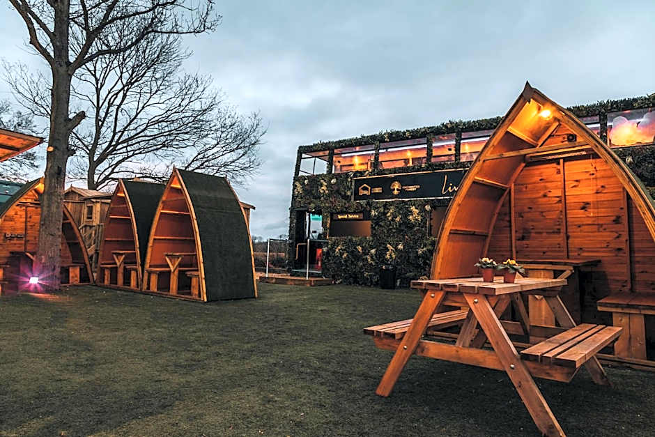 Woodlakes Park By Liv Retreats