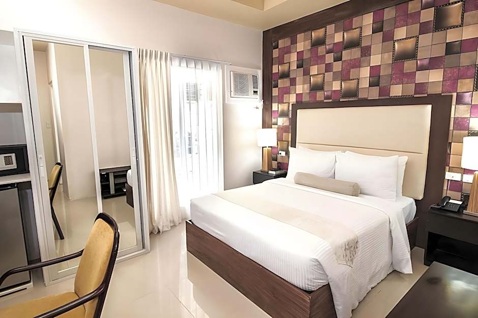 Sierra Hotel