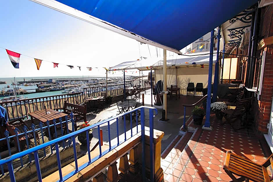 Royal Temple Yacht Club