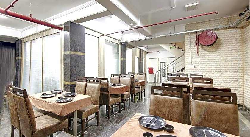 Hotel Persona International