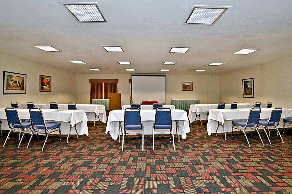 Ramada by Wyndham Kent Seattle Area