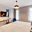 Appart'City Confort Paris Clichy - Mairie