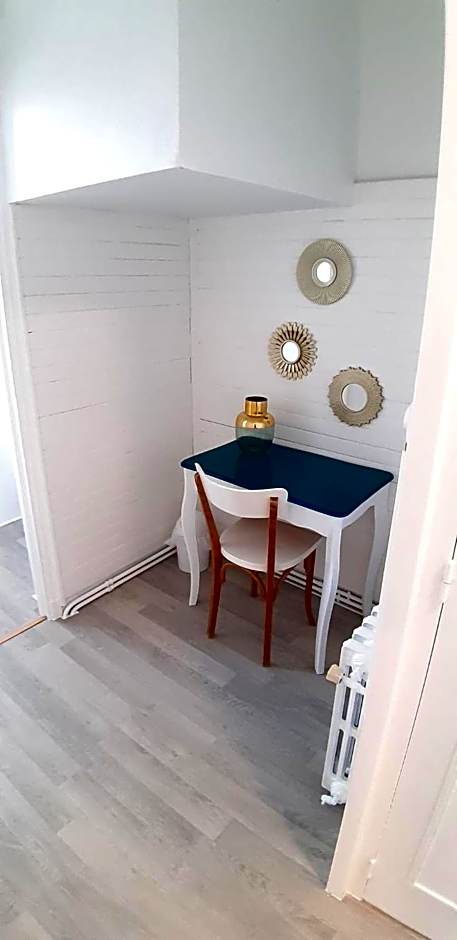 Hotel La Croisette & Restaurant Bistrot Gantier en centre ville