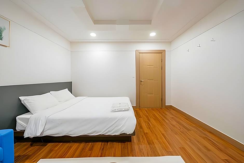 Hotel Navis