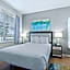 WaterWalk Extended Stay by Wyndham Kansas City - Overland Pk