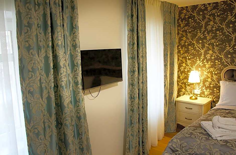 Hotel Schlossberg