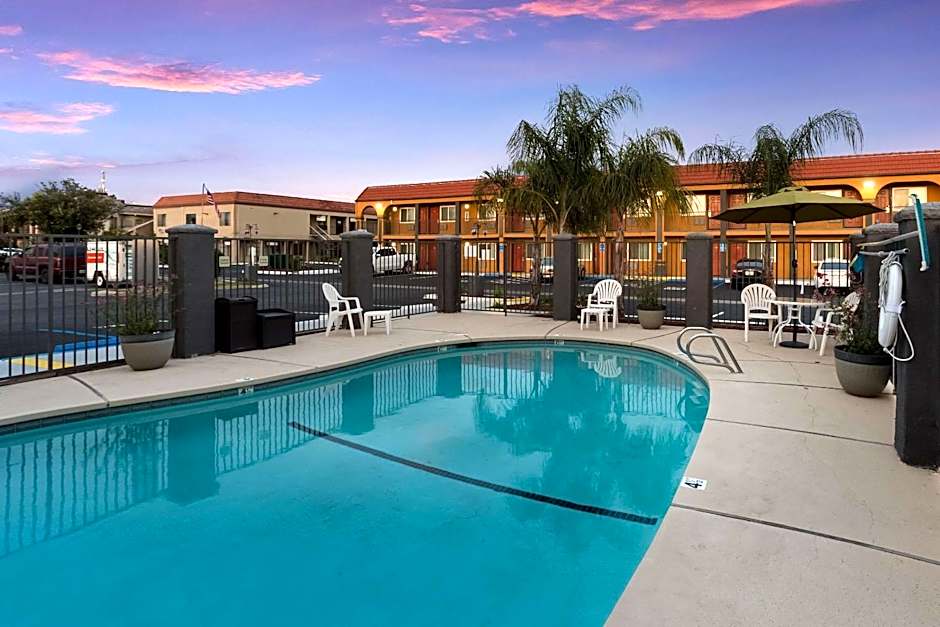 Quality Inn Redding near I-5