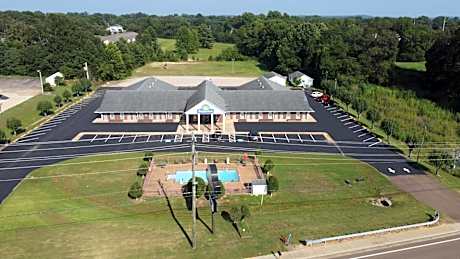 Days Inn by Wyndham Savannah