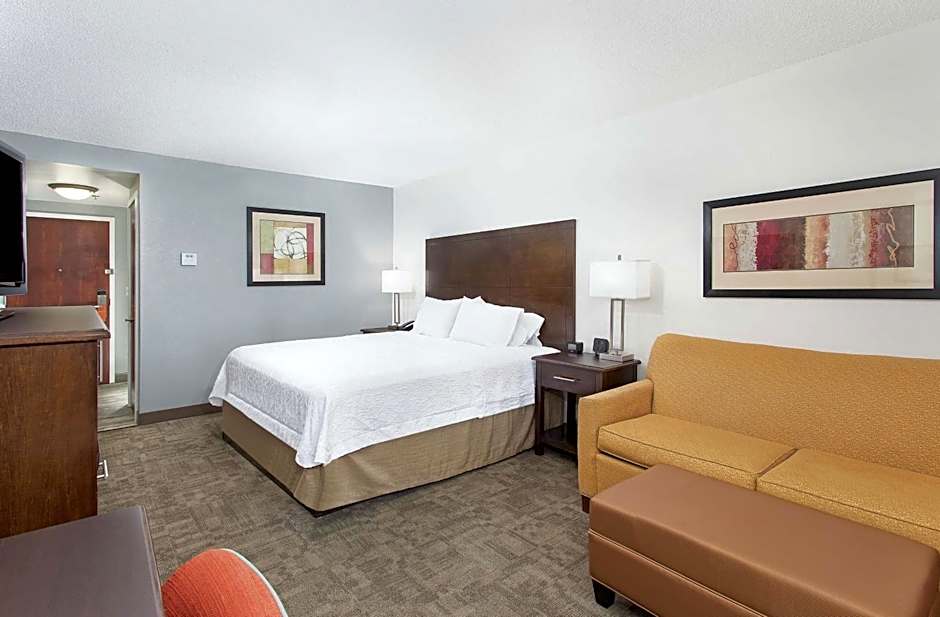 Photo 1 of 3 of 1 King Bed with Sofabed