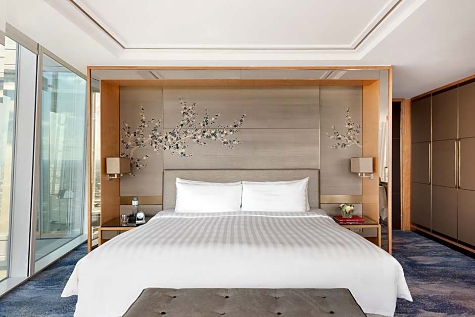 Shangri-La Hotel At The Shard, London