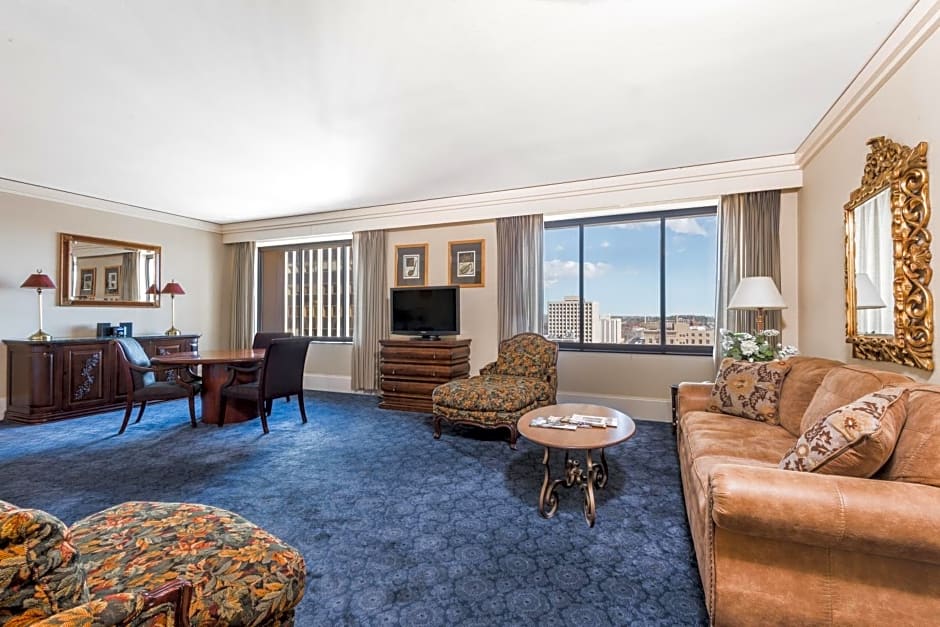 The Antlers, A Wyndham Hotel