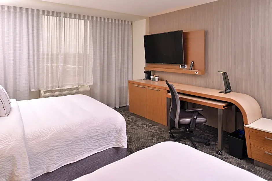 Courtyard by Marriott Edina Bloomington