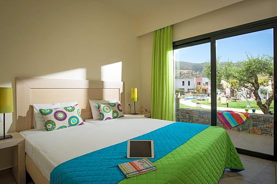 Kristalli Hotel Apartments