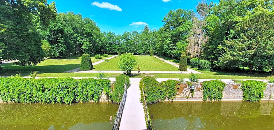 Château de la Cour Senlisse