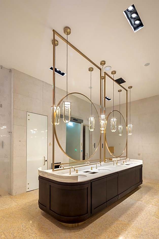 EVOLUTION Cascais-Estoril Hotel