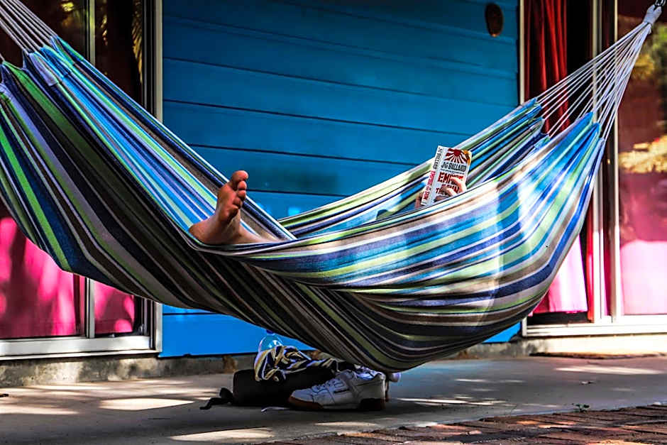 Cool Bananas Backpackers