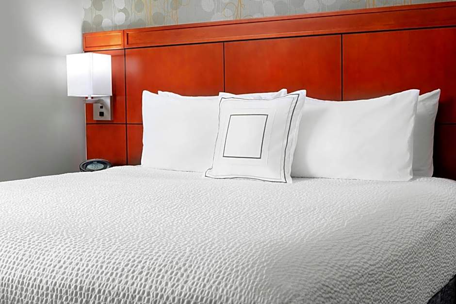 Courtyard by Marriott Pittsburgh Airport Settlers Ridge