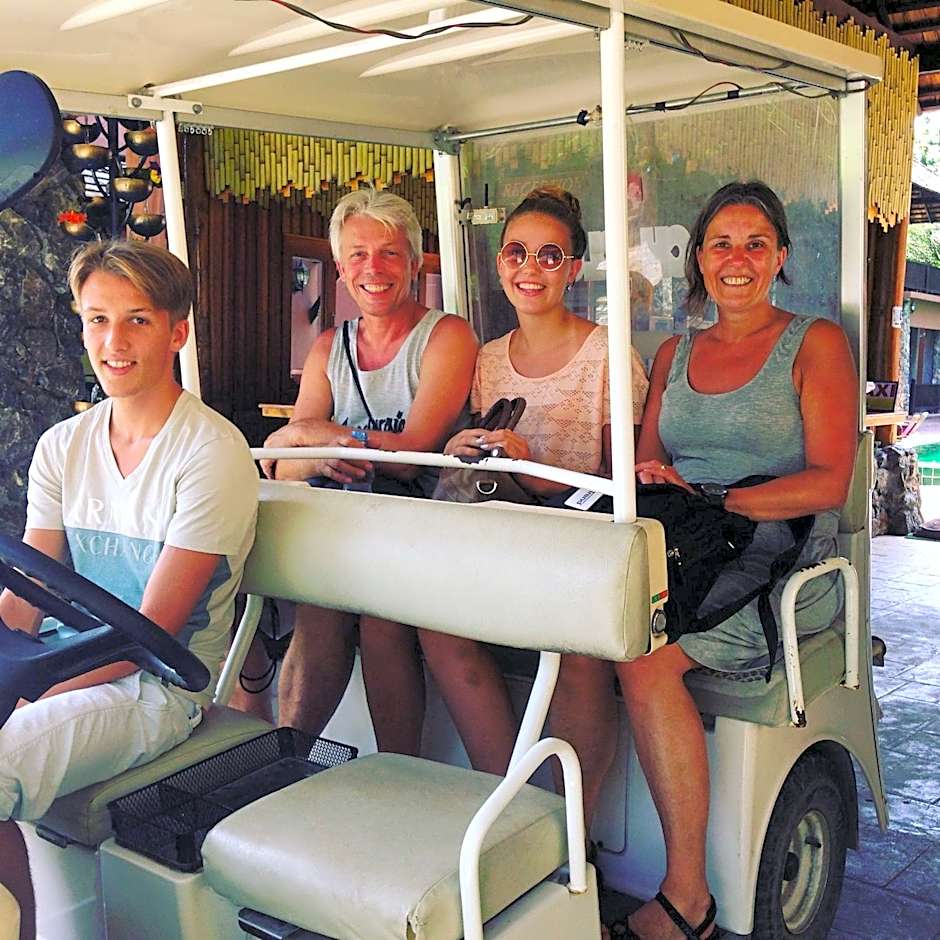 Koh Tao Beach Club
