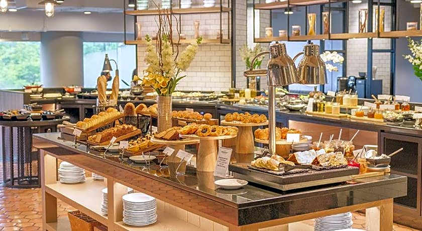 Pullman Bangkok Hotel G