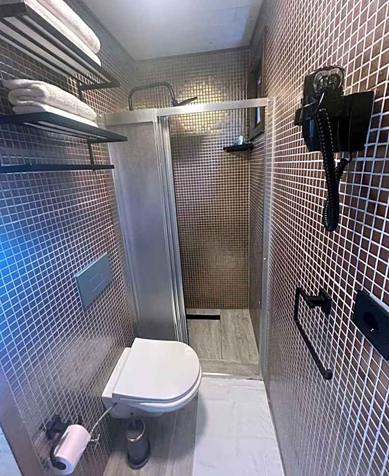 Danzi camping tiny house