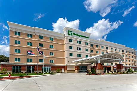 Holiday Inn Hotel and Suites Jefferson City By IHG