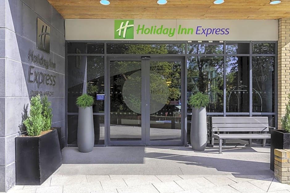 Holiday Inn Express Dublin-Airport