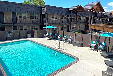 The Hotel Y, a Dazzler Select by Wyndham