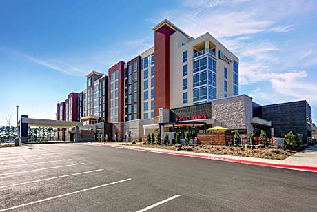Embassy Suites by Hilton Jonesboro Red Wolf Convention Center