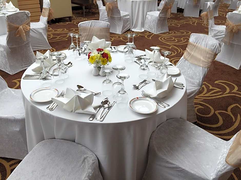Ramee Rose Hotel