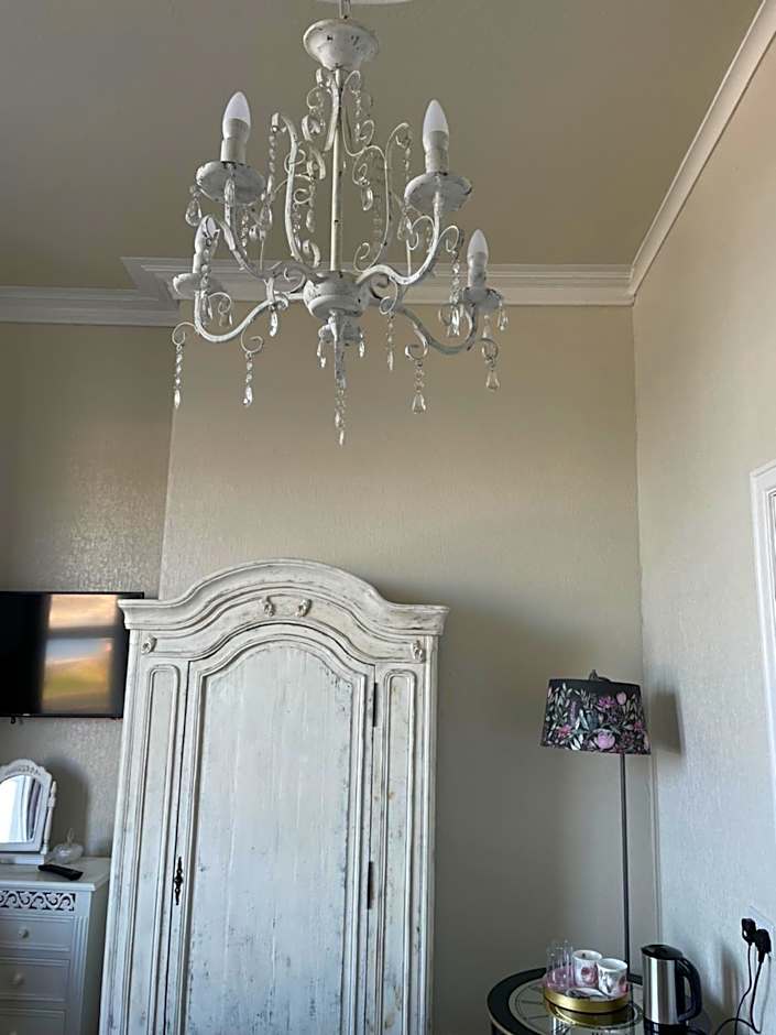 Glan Y Mor Hotel (Adult Only)