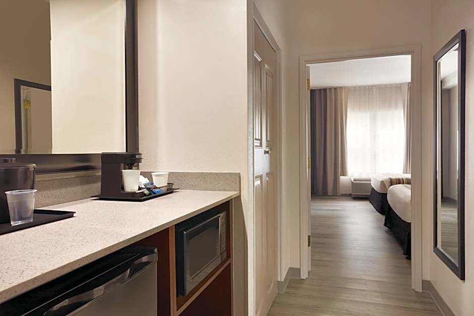Country Inn & Suites by Radisson, Chattanooga-Lookout Mountain