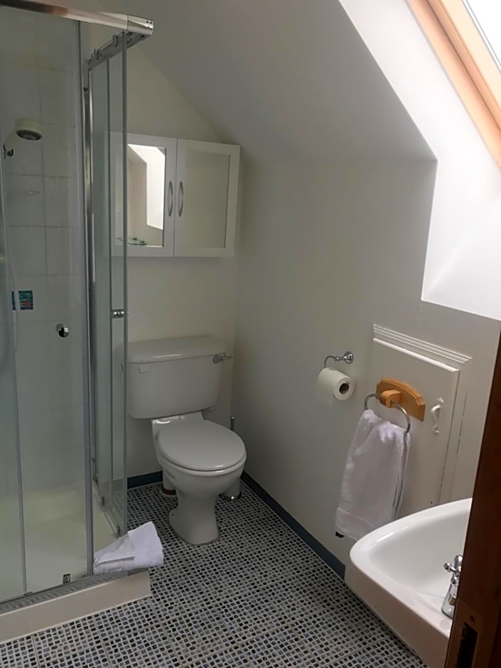 Muff Village Bed & Breakfast