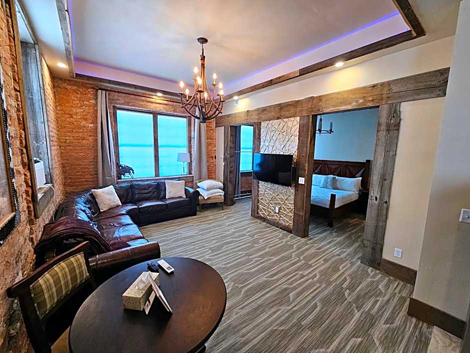 Eaglescape Suites and Event Center