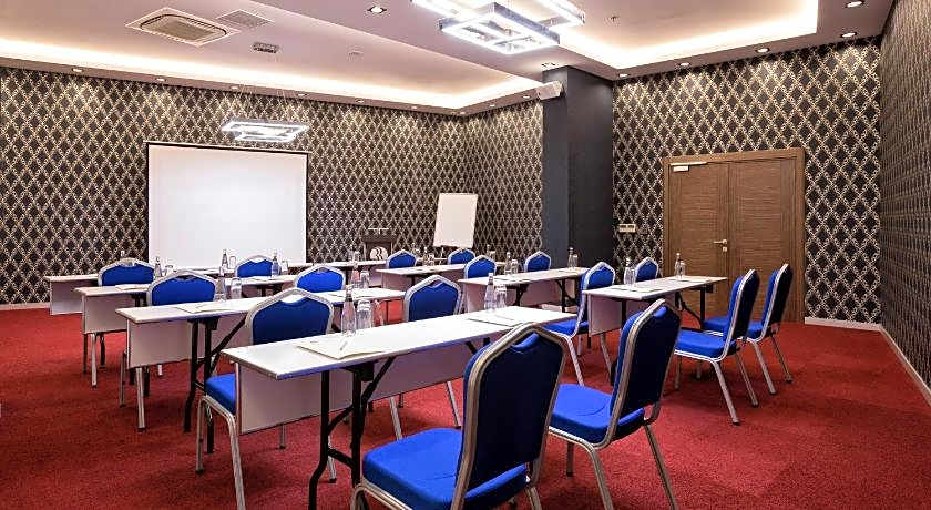 Ramada Hotel and Suites Edirne
