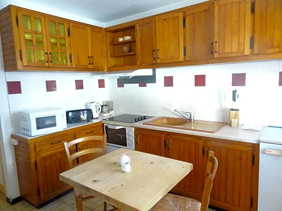 Apart'hotel & Spa "La Destiere"