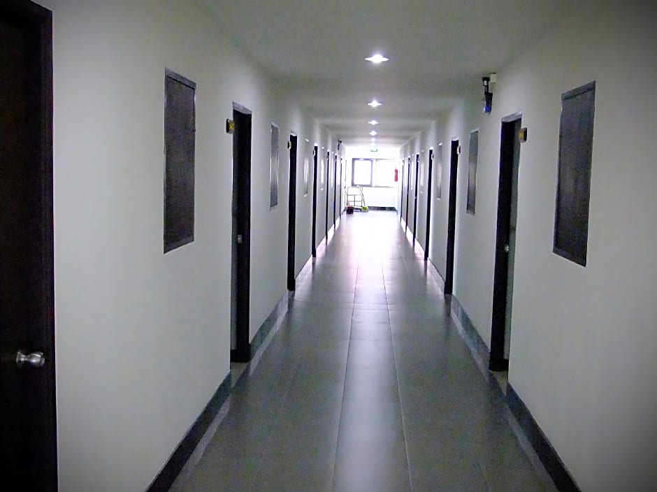 Chada Veranda Hotel