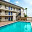 Motel 6-Buena Park, CA - Knotts Berry Farm - Disneyland
