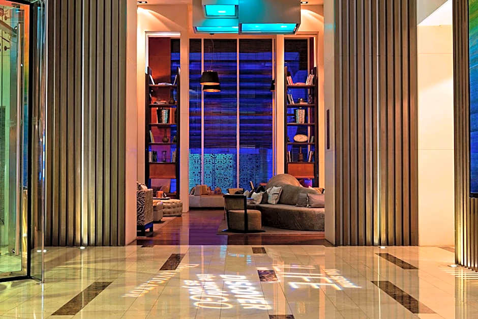 Renaissance Santiago Hotel