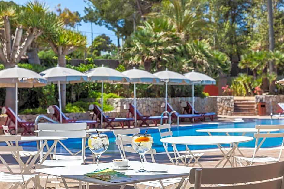 Hotel Cala Sant Vicenc - Adults Only